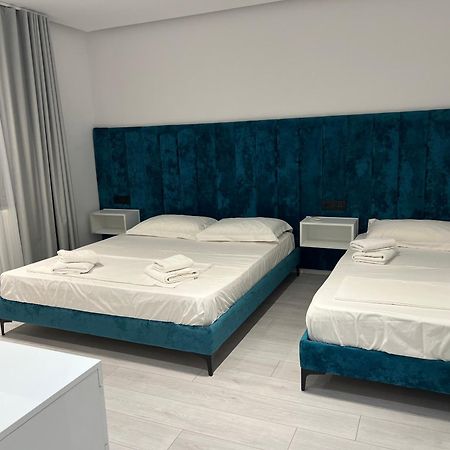 House Pollo Hotel Ксамил Екстериор снимка