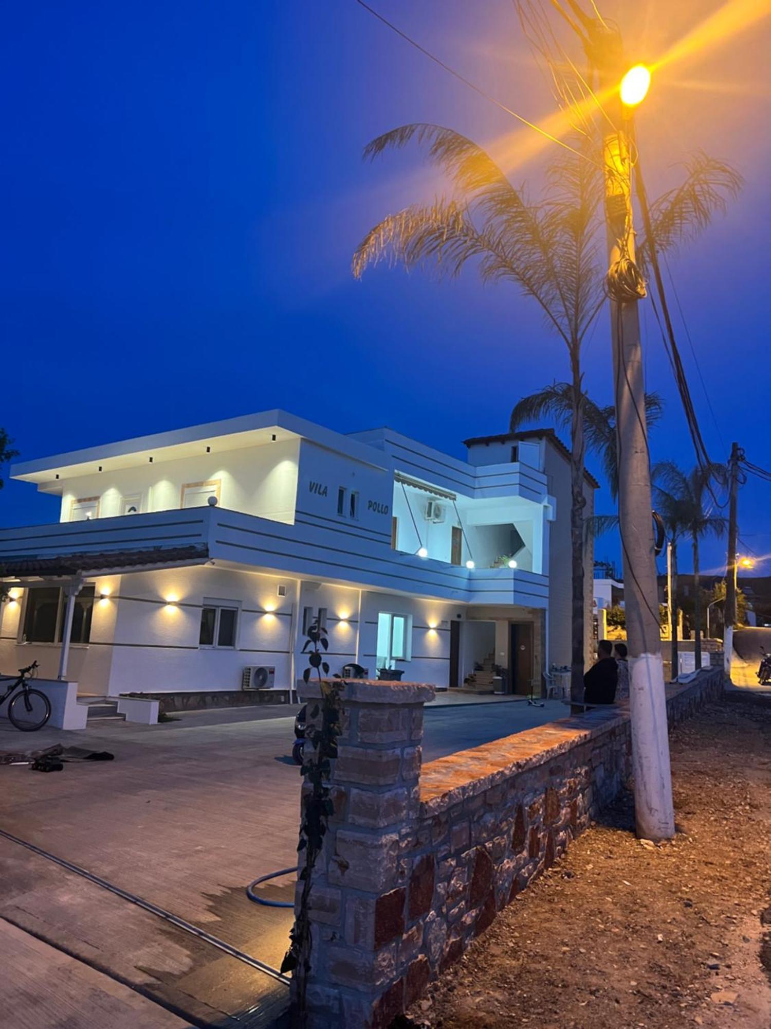 House Pollo Hotel Ксамил Екстериор снимка