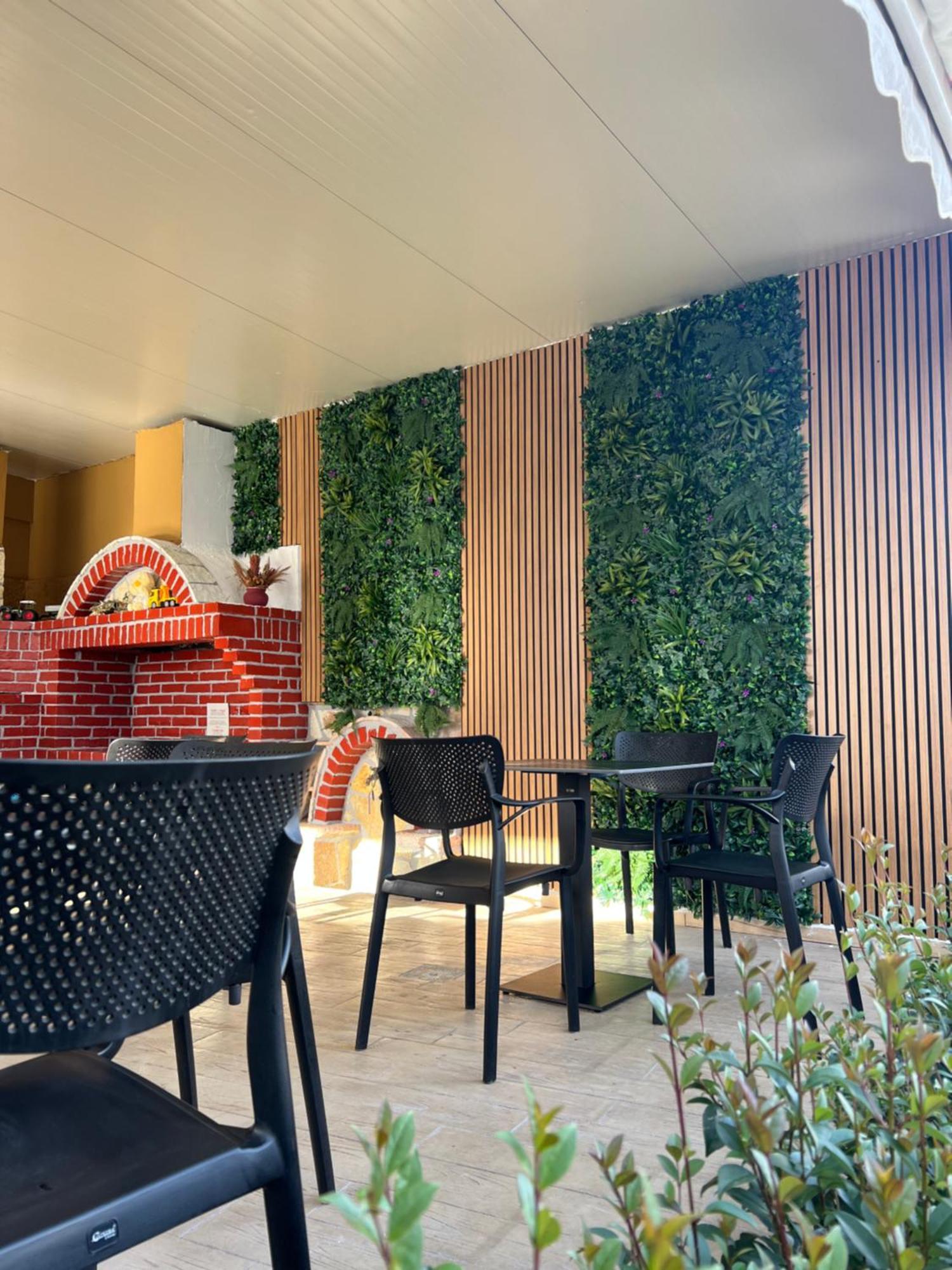 House Pollo Hotel Ксамил Екстериор снимка