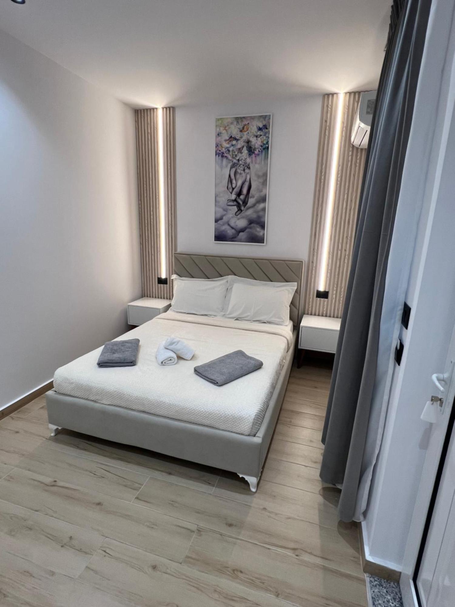 House Pollo Hotel Ксамил Екстериор снимка